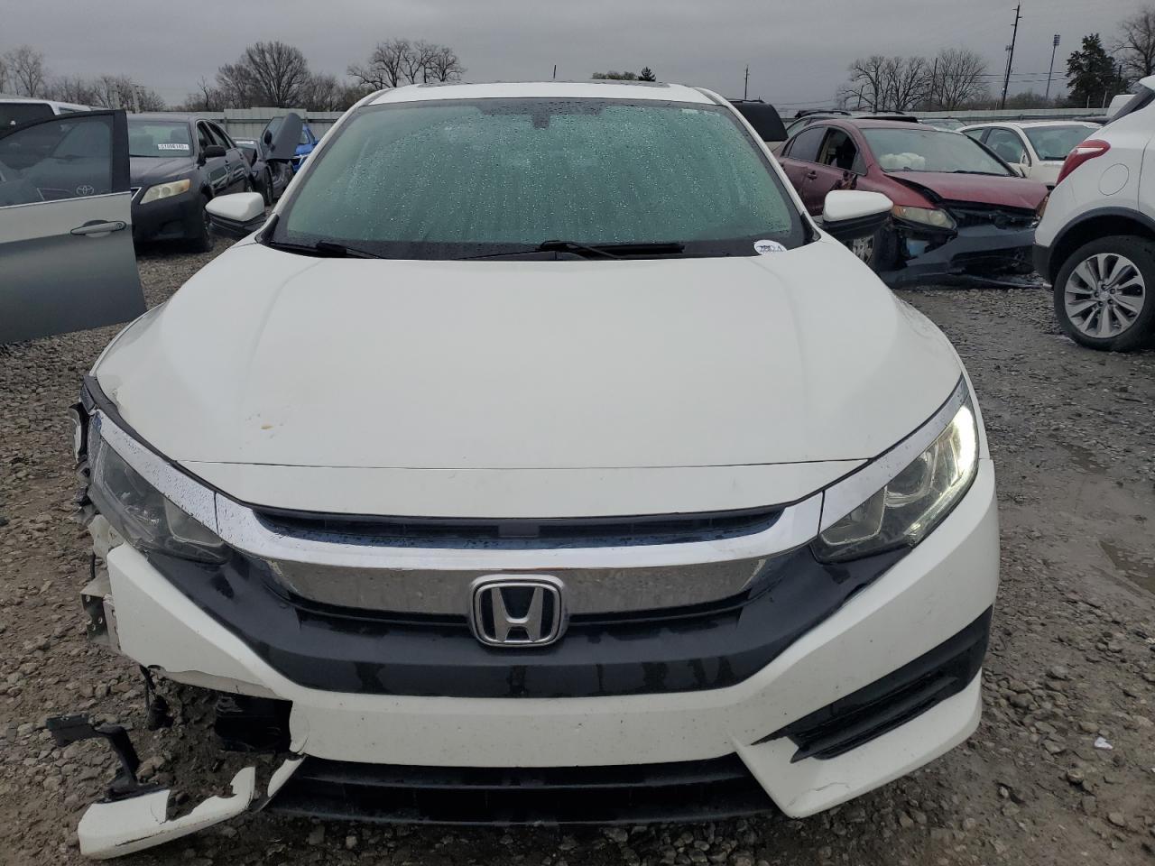 2018 HONDA CIVIC EX - Image 5