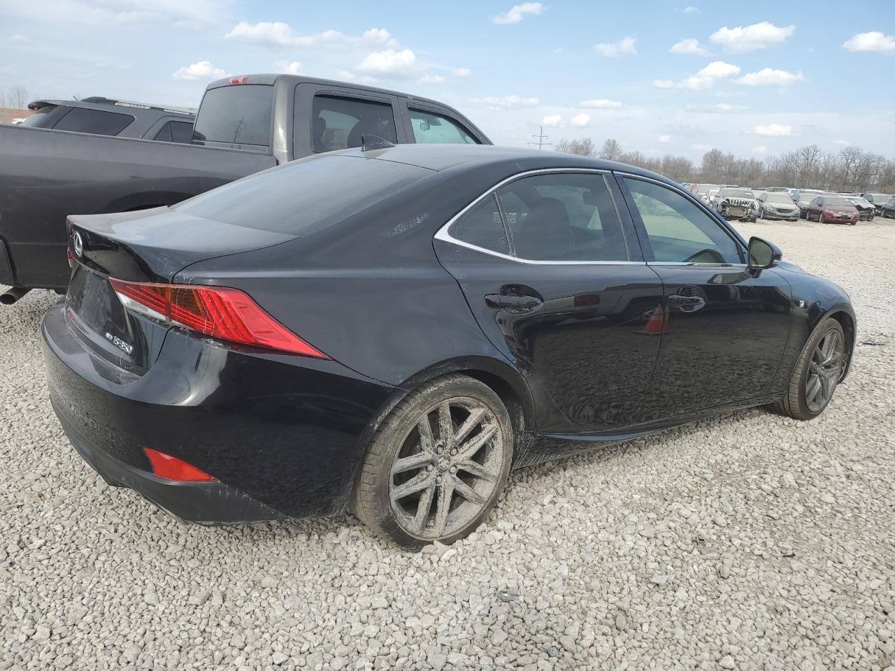2017 LEXUS IS 350 - Image 3