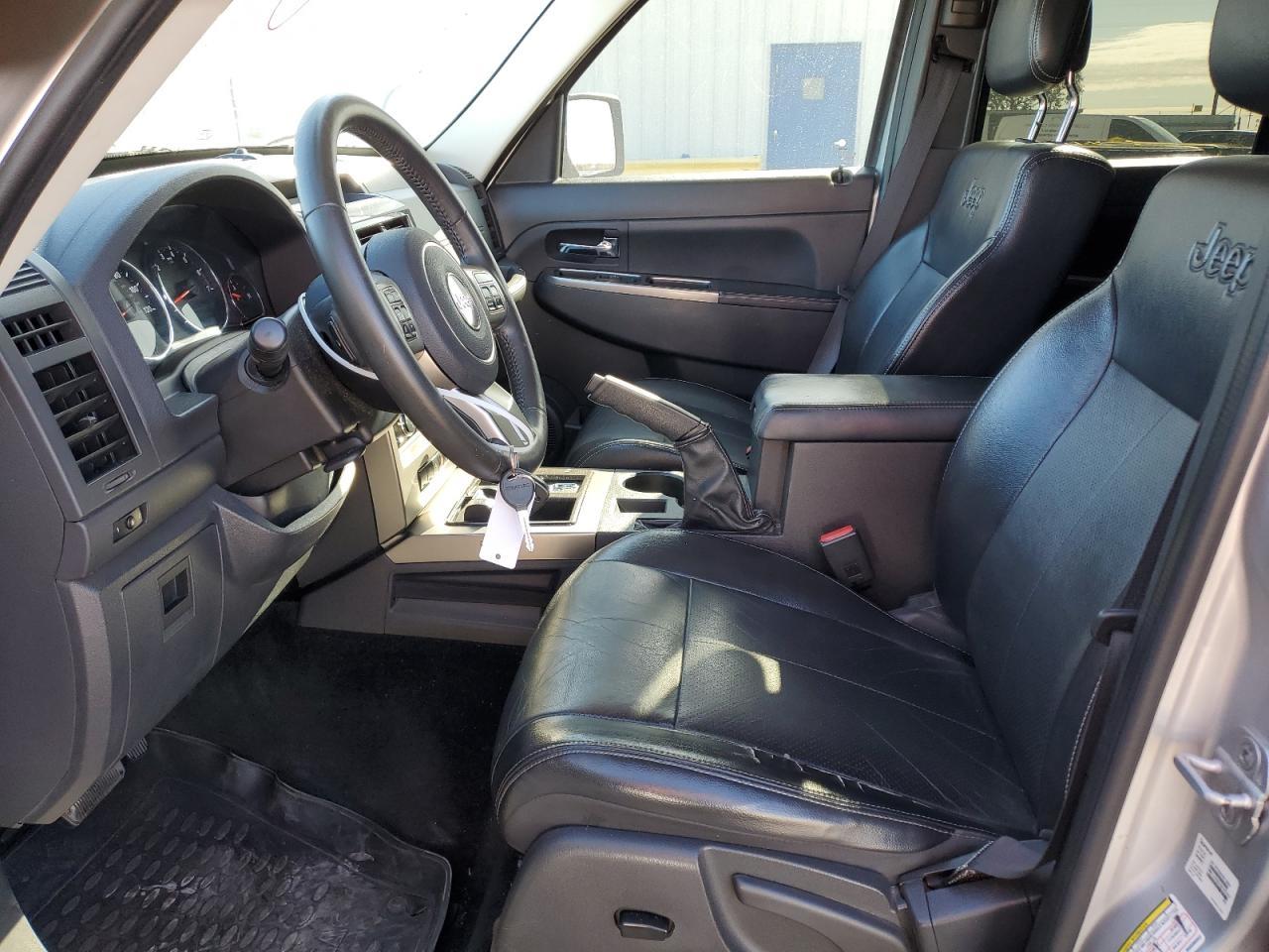 2011 JEEP LIBERTY LI - Фото 7