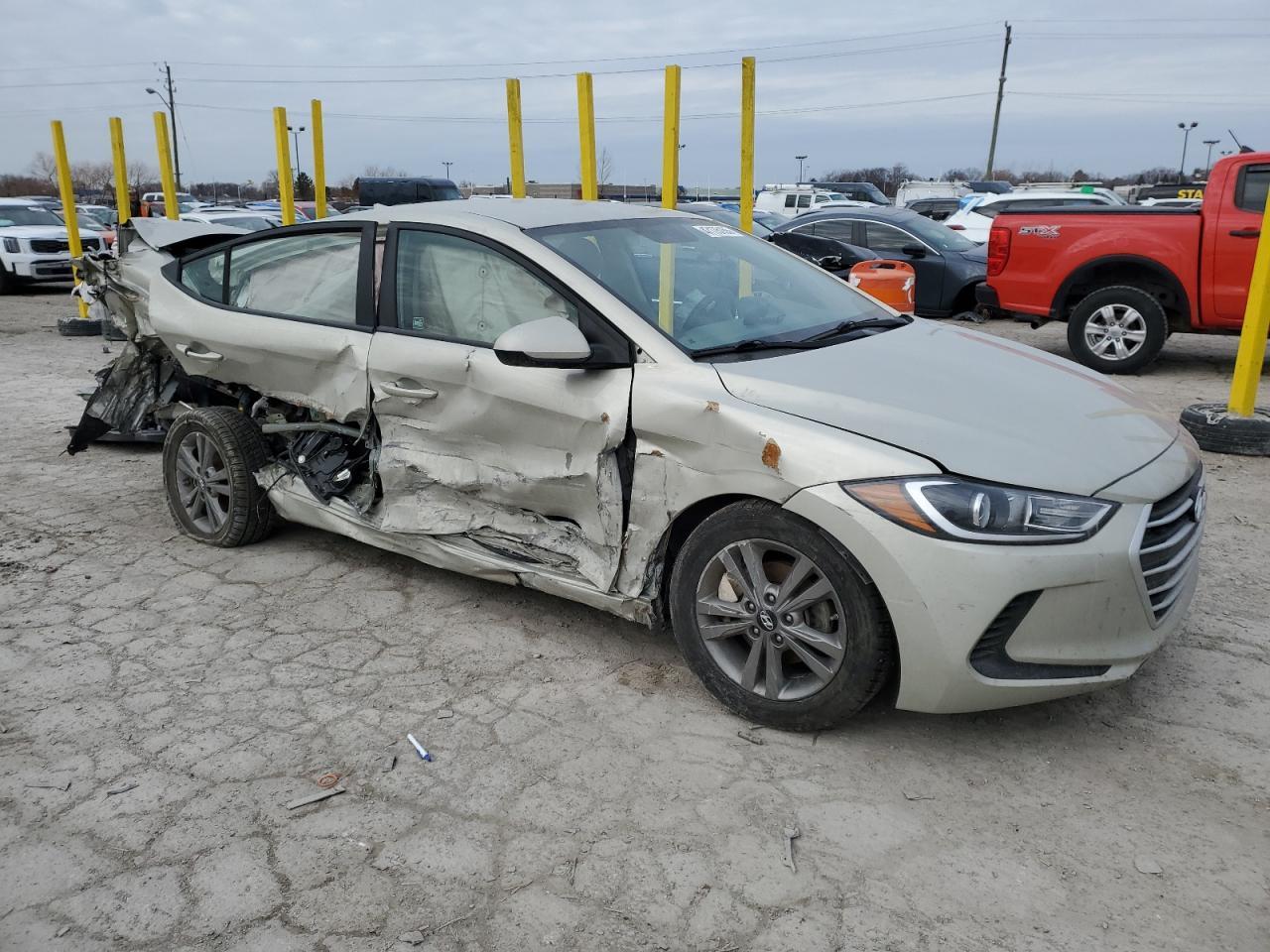 2018 HYUNDAI ELANTRA SE - Фото 4