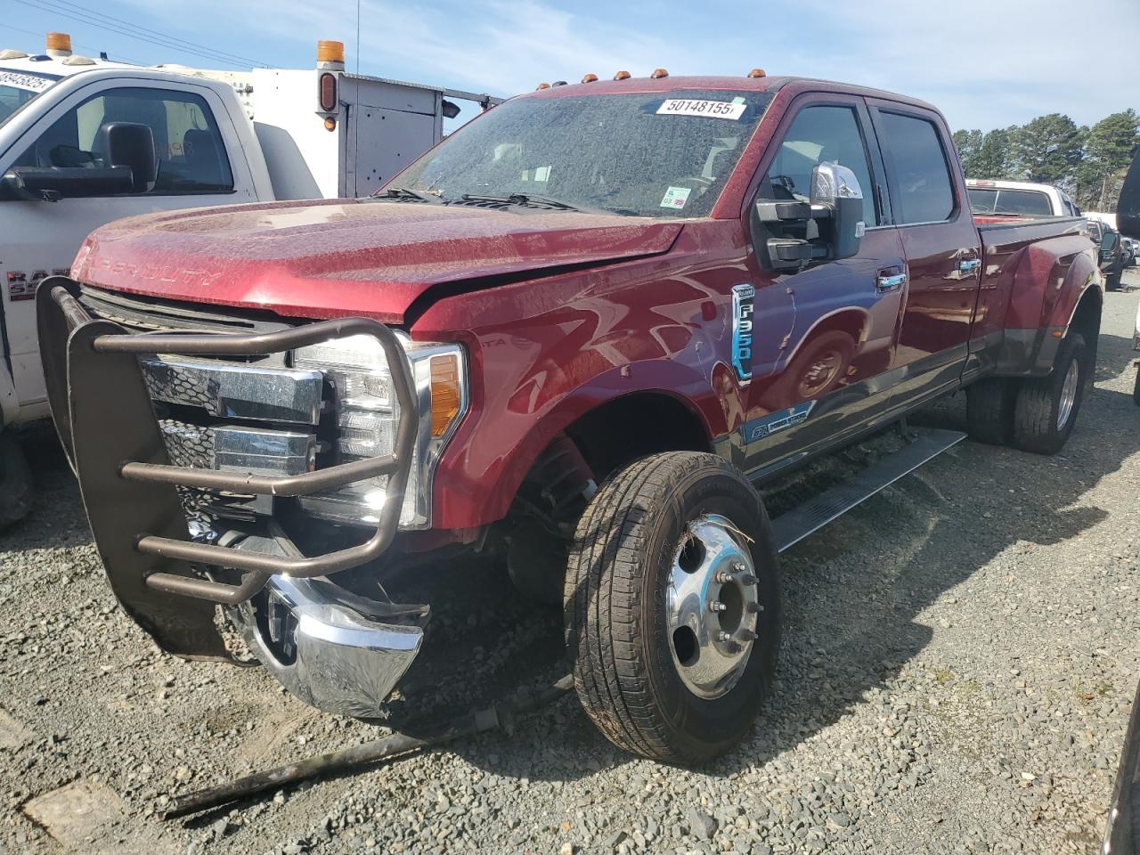2017 FORD F350 SUPER