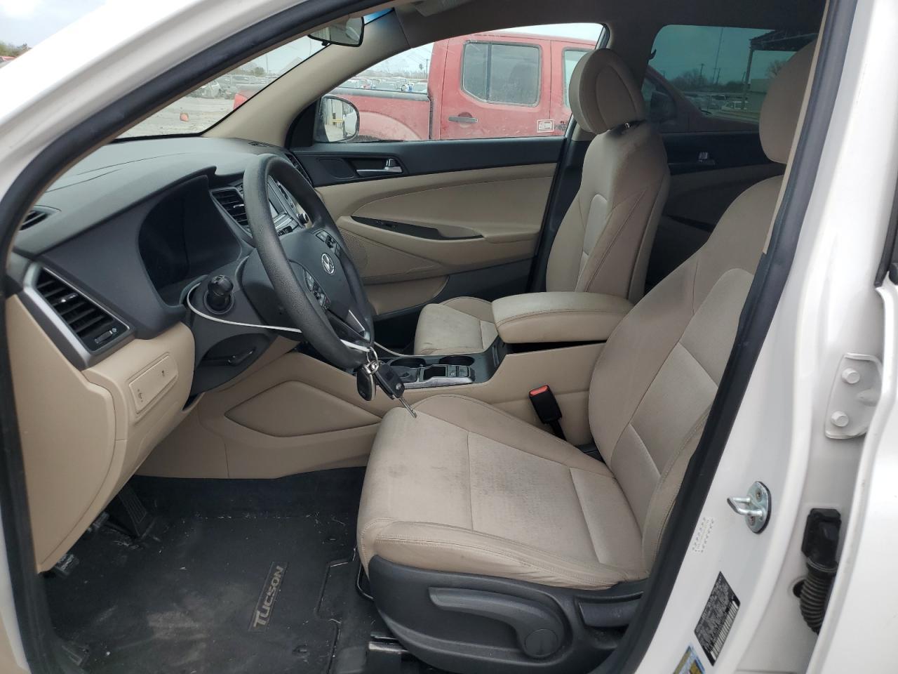 2016 HYUNDAI TUCSON SE - Image 7
