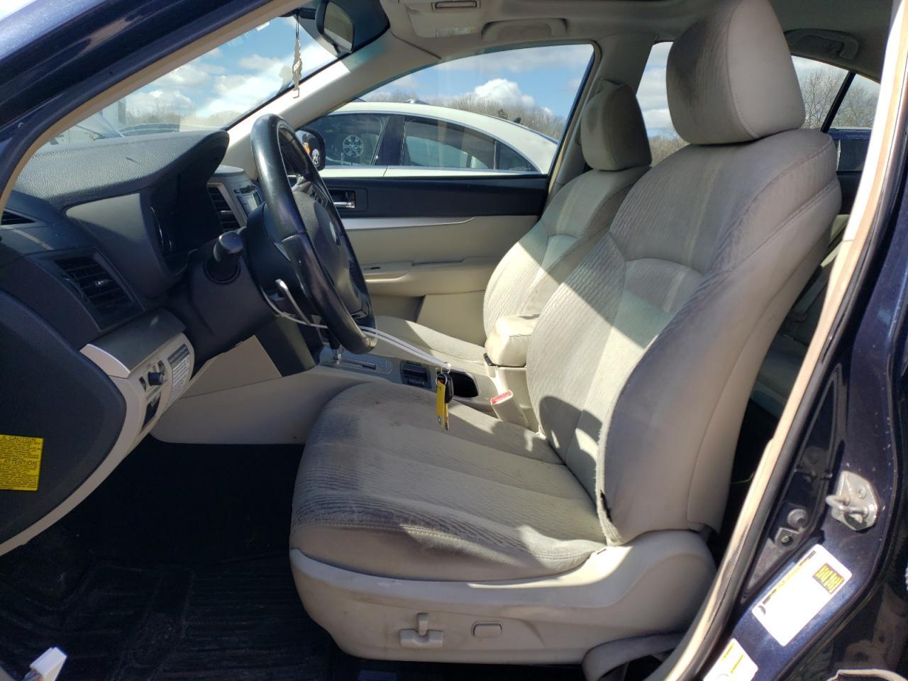 2012 SUBARU LEGACY 2.5 - Image 7