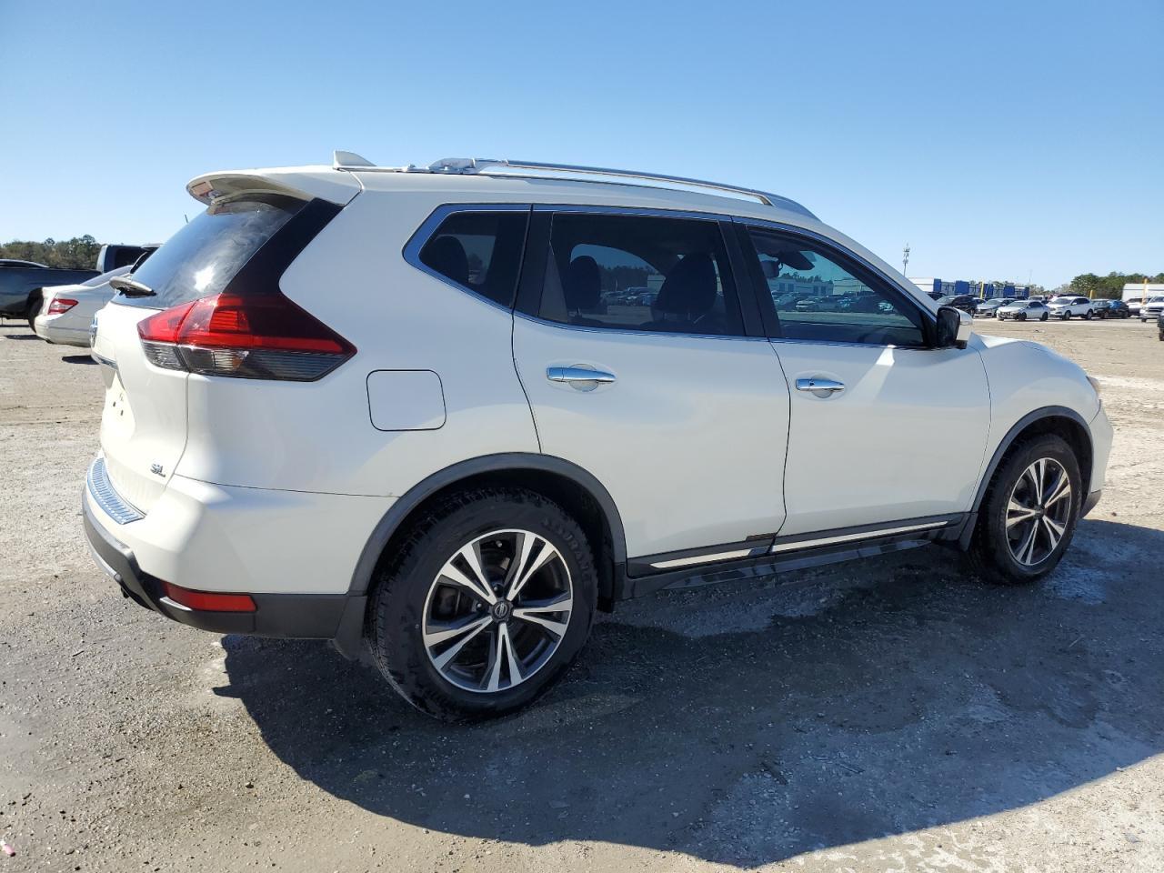 2018 NISSAN ROGUE S - Image 3