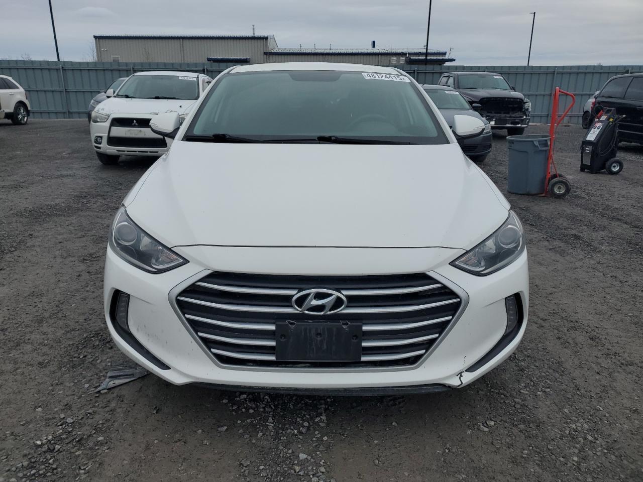 2018 HYUNDAI ELANTRA SE - Фото 5