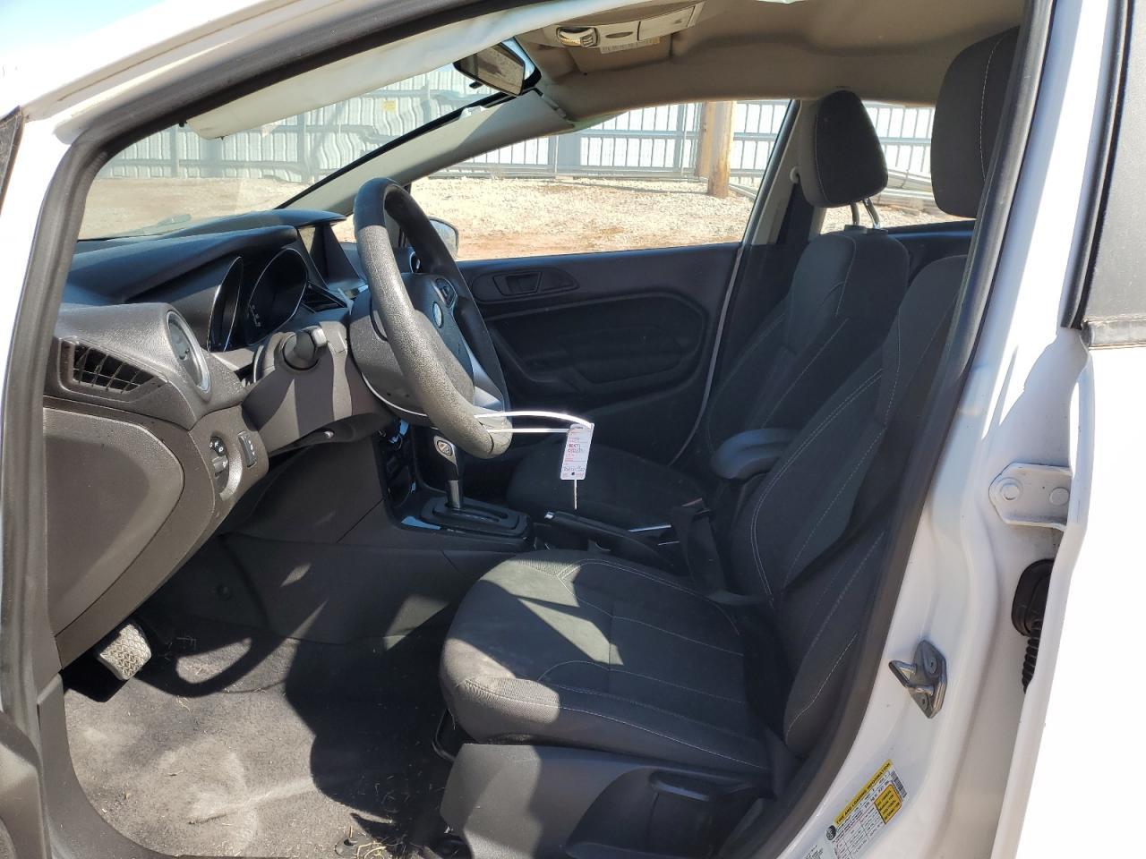 2019 FORD FIESTA SE - Image 7