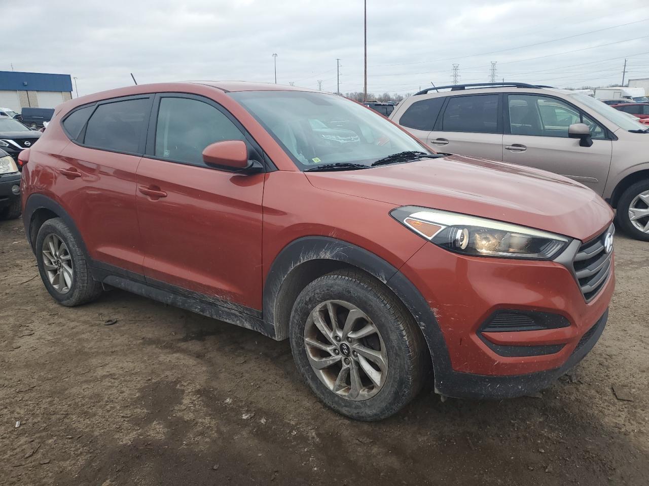 2016 HYUNDAI TUCSON SE - Фото 4
