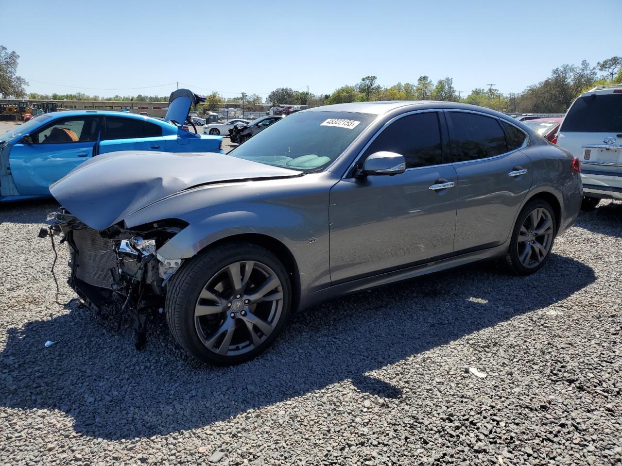2015 INFINITI Q70 3.7