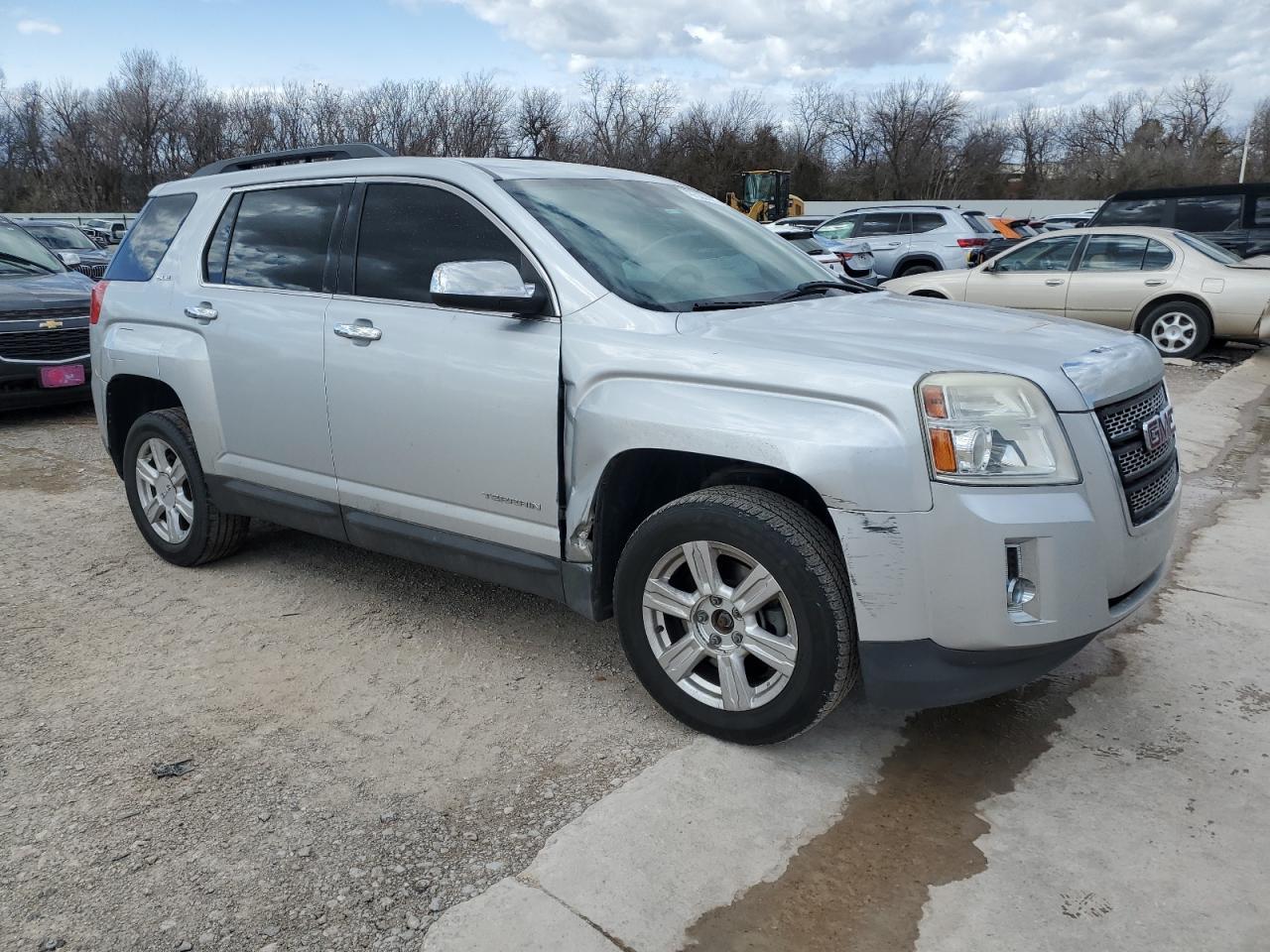 2014 GMC TERRAIN SL - Image 4