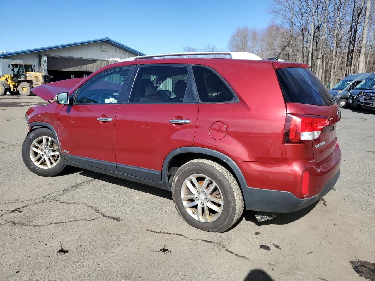 2015 KIA SORENTO LX - Image 2