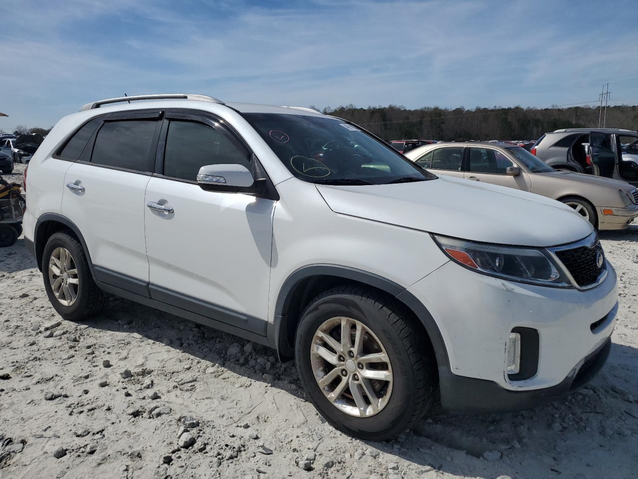 2015 KIA SORENTO LX - Image 4
