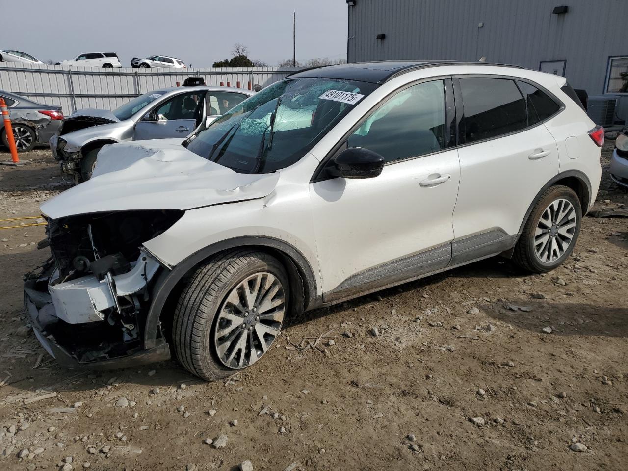 2020 FORD ESCAPE SE