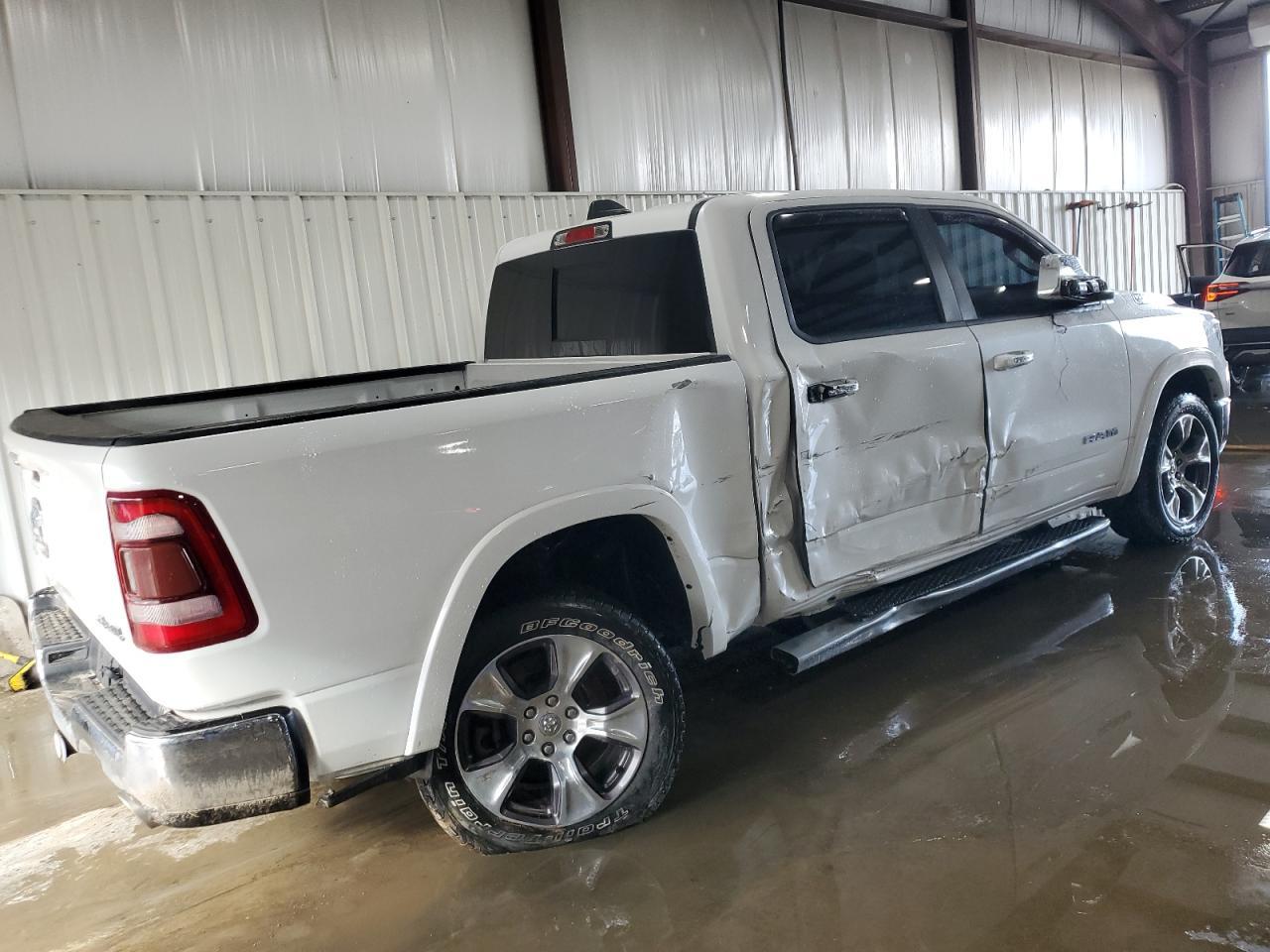 2019 RAM 1500 LARAM - Фото 3
