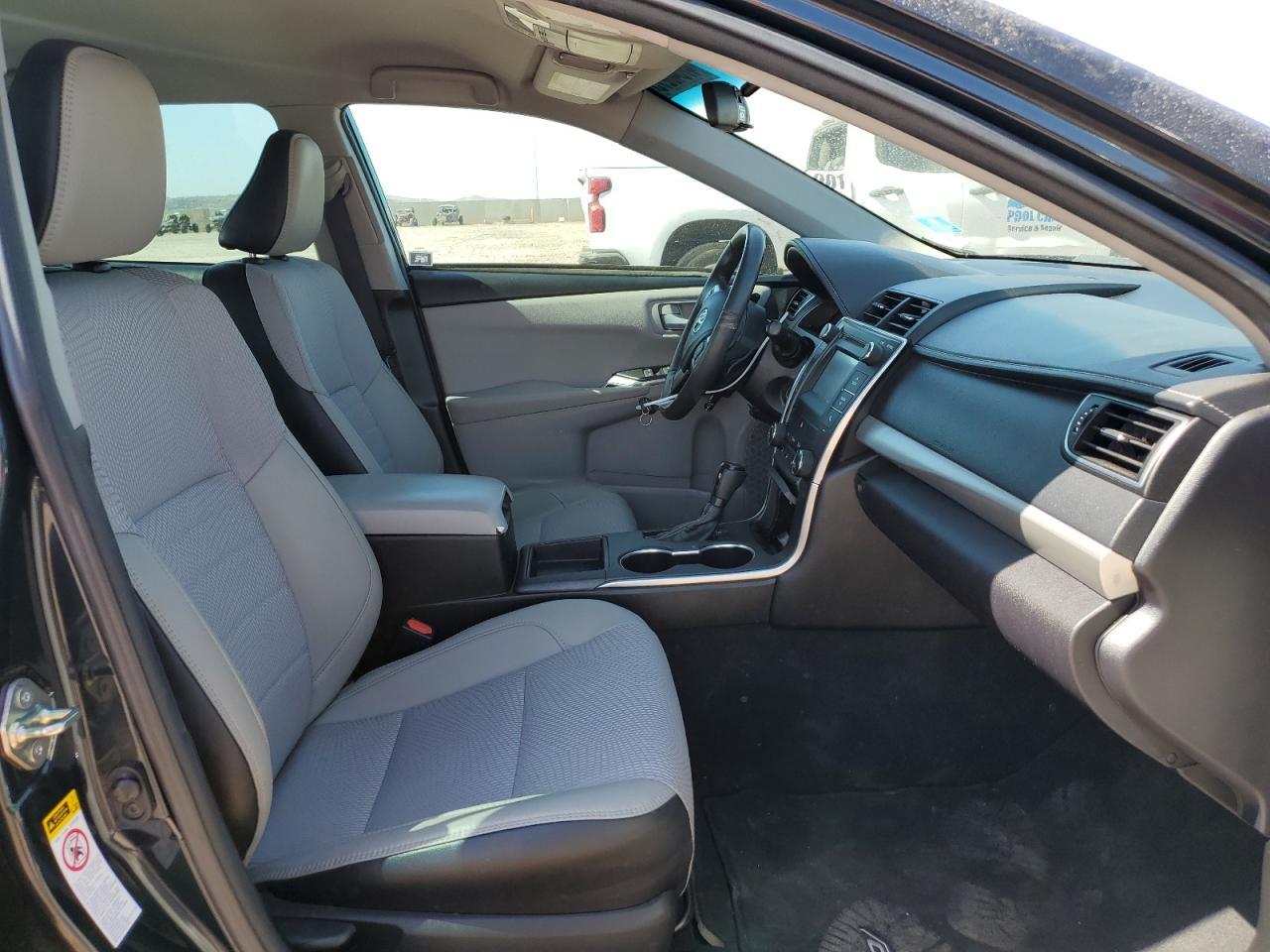 2017 TOYOTA CAMRY LE - Image 7
