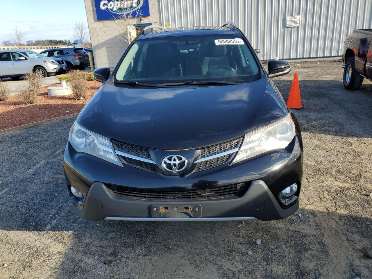2015 TOYOTA RAV4 XLE - Фото 5
