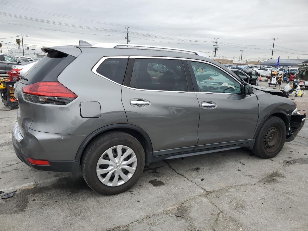2017 NISSAN ROGUE S - Фото 3