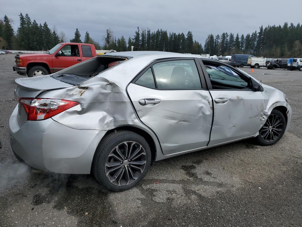 2014 TOYOTA COROLLA L - Фото 3