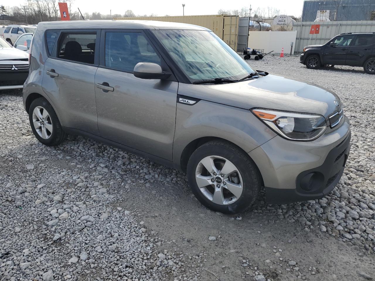2017 KIA SOUL - Фото 4