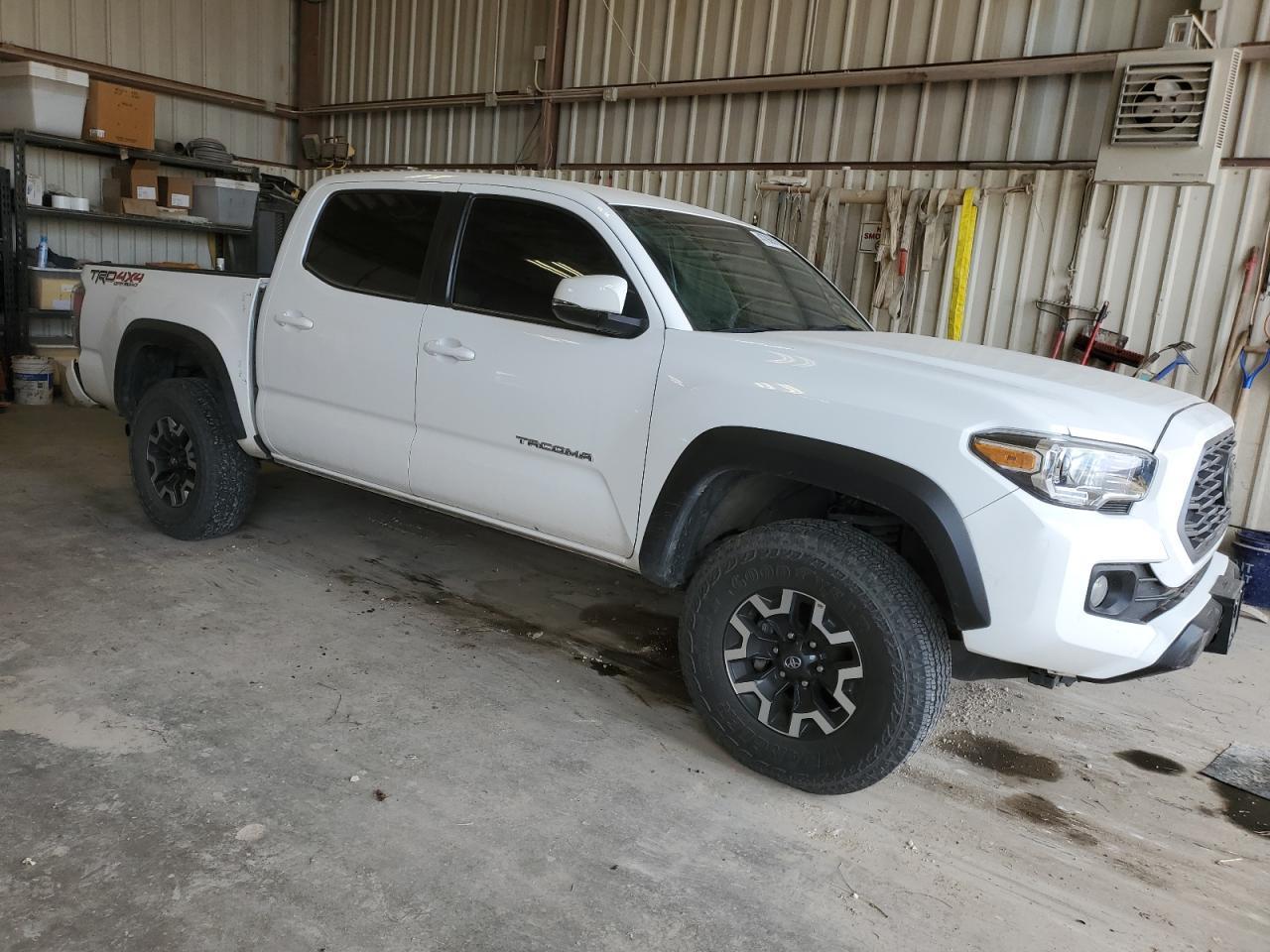 2023 TOYOTA TACOMA DOU - Фото 4