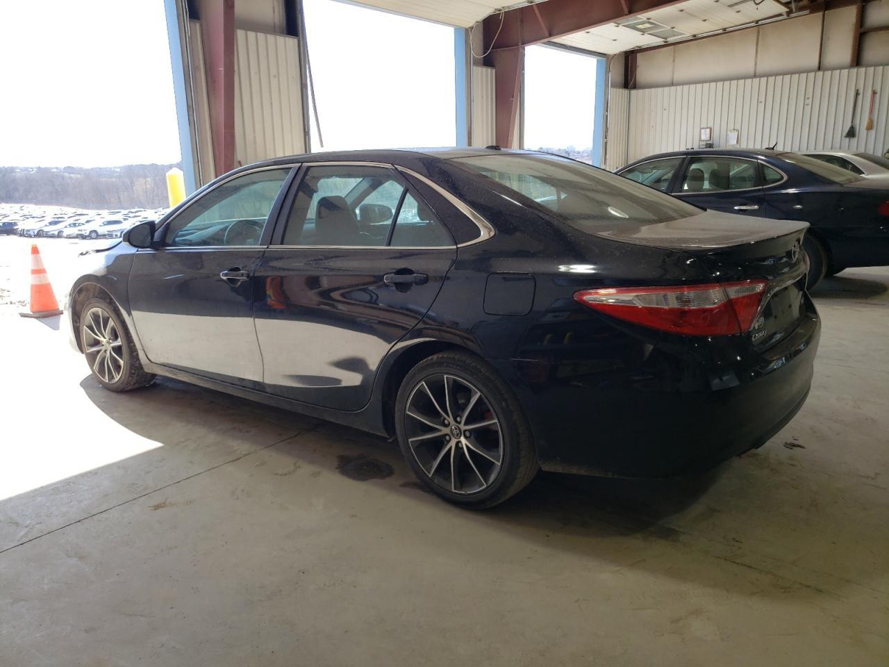 2017 TOYOTA CAMRY LE - Image 2
