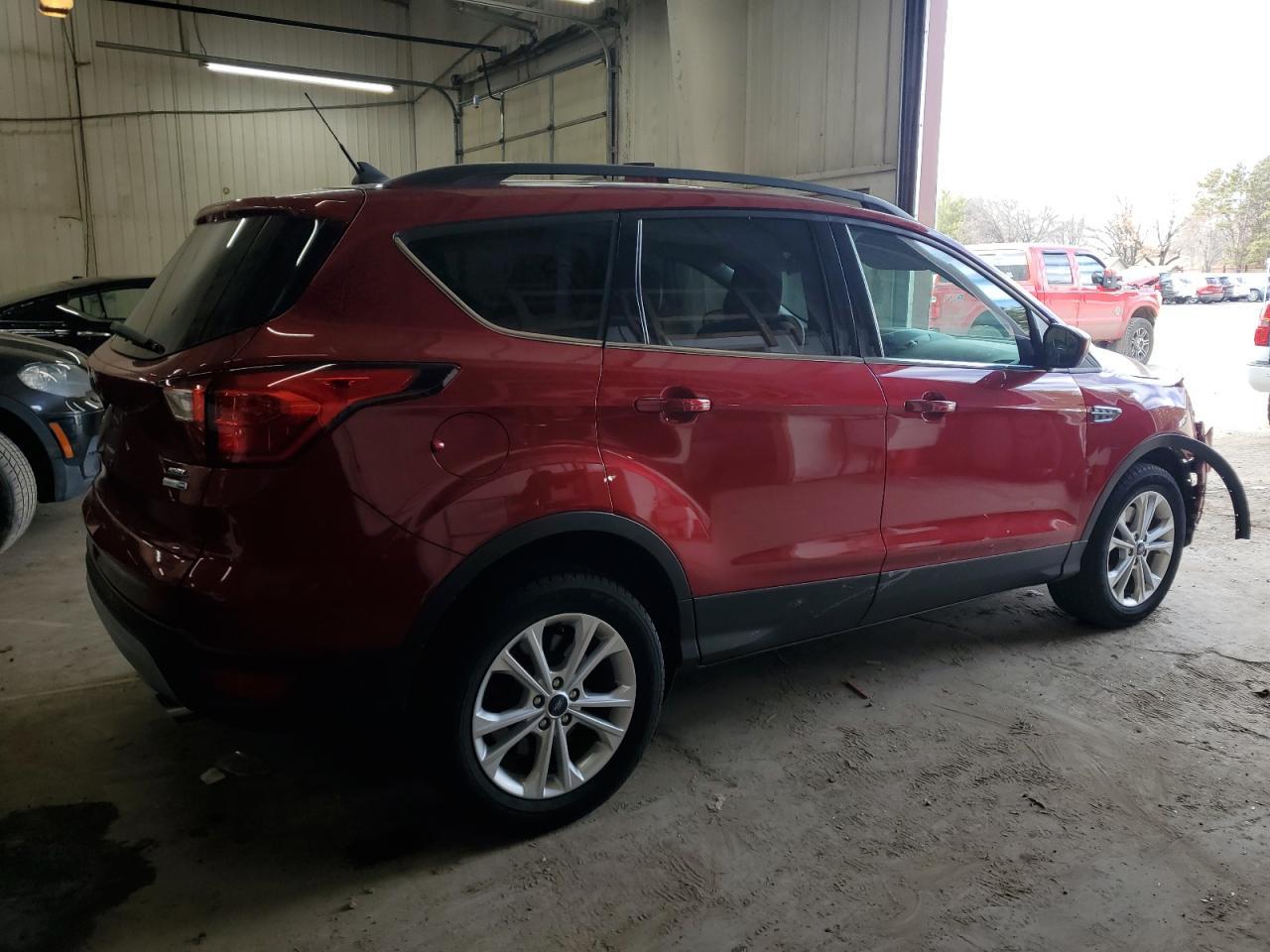 2019 FORD ESCAPE SEL - Image 3