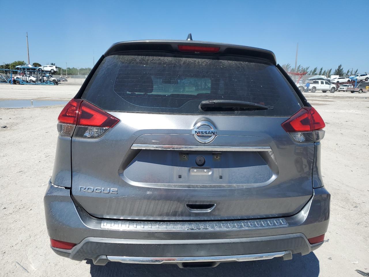 2018 NISSAN ROGUE S - Фото 6