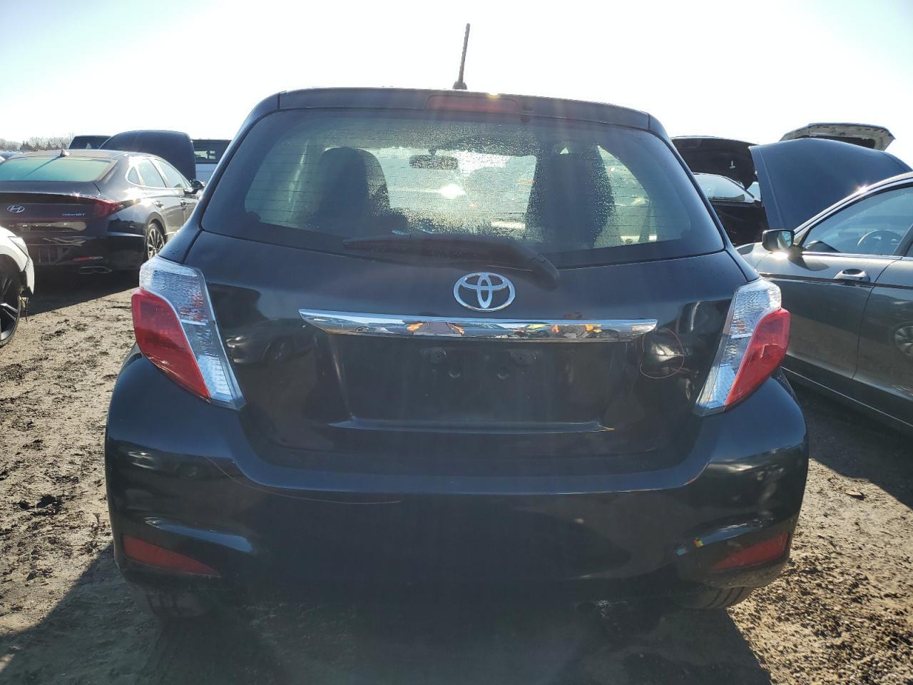 2014 TOYOTA YARIS - Фото 6