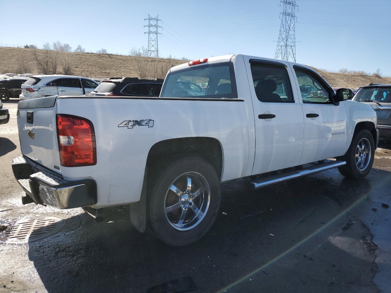 2013 CHEVROLET SILVERADO - Фото 3