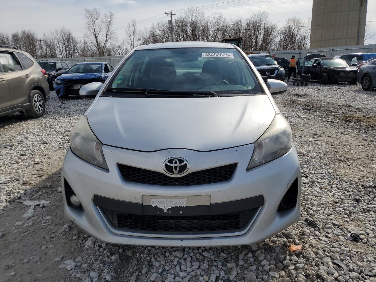2012 TOYOTA YARIS - Фото 5