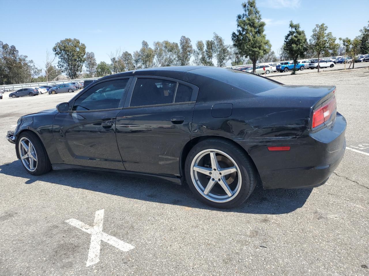 2014 DODGE CHARGER SE - Image 2