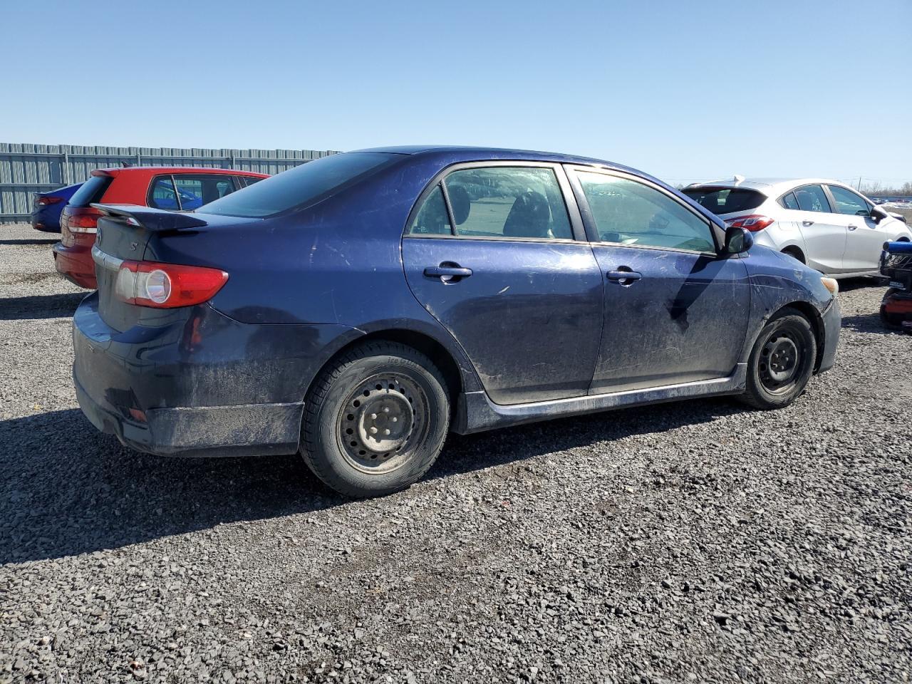 2013 TOYOTA COROLLA BA - Фото 3