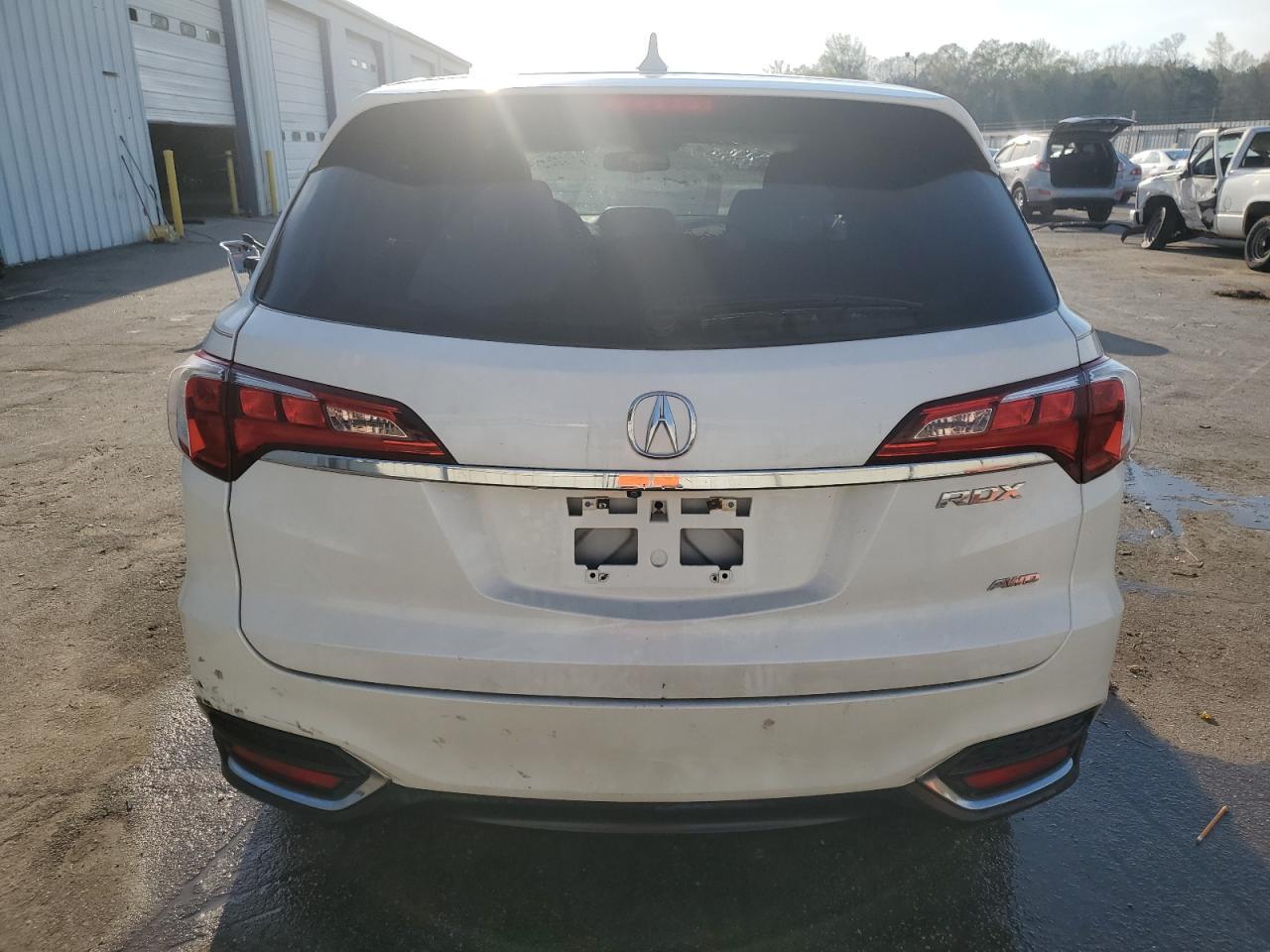 2016 ACURA RDX ADVANC - Image 6