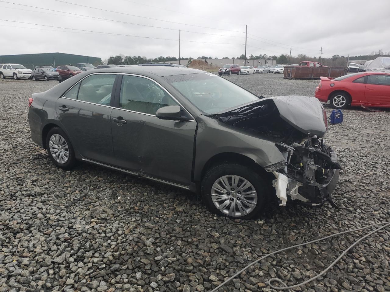 2013 TOYOTA CAMRY L - Image 4