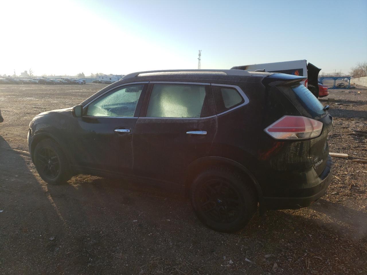 2015 NISSAN ROGUE S - Фото 2