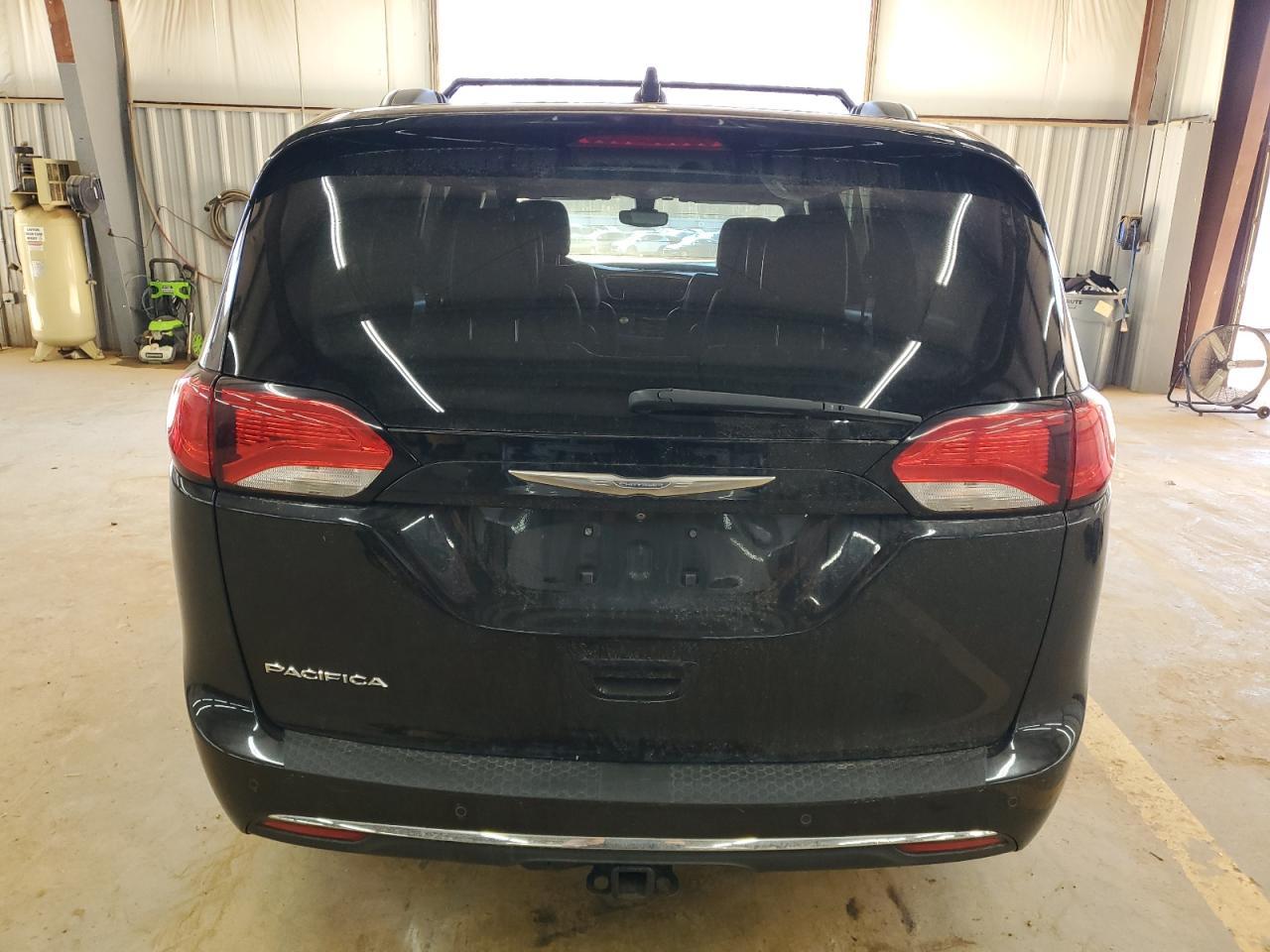 2017 CHRYSLER PACIFICA T - Image 6