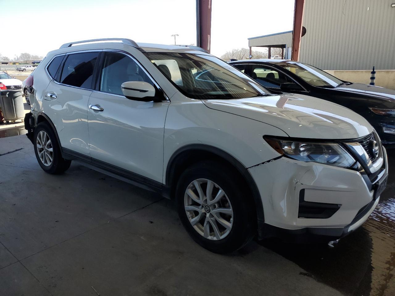 2017 NISSAN ROGUE S - Фото 4