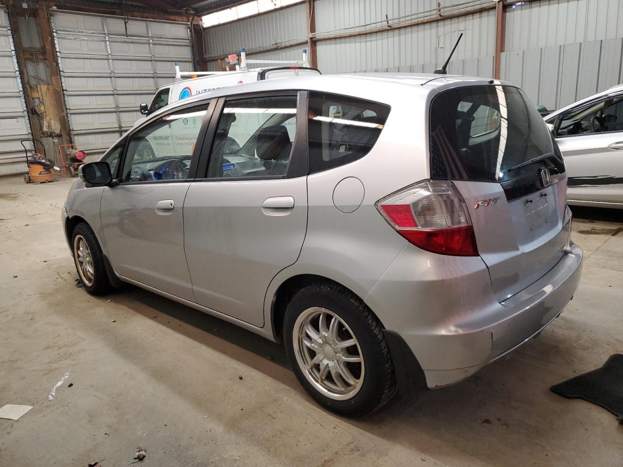 2013 HONDA FIT - Image 2