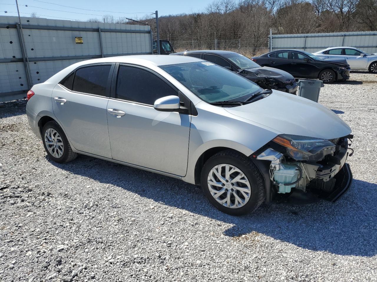 2018 TOYOTA COROLLA L - Фото 4