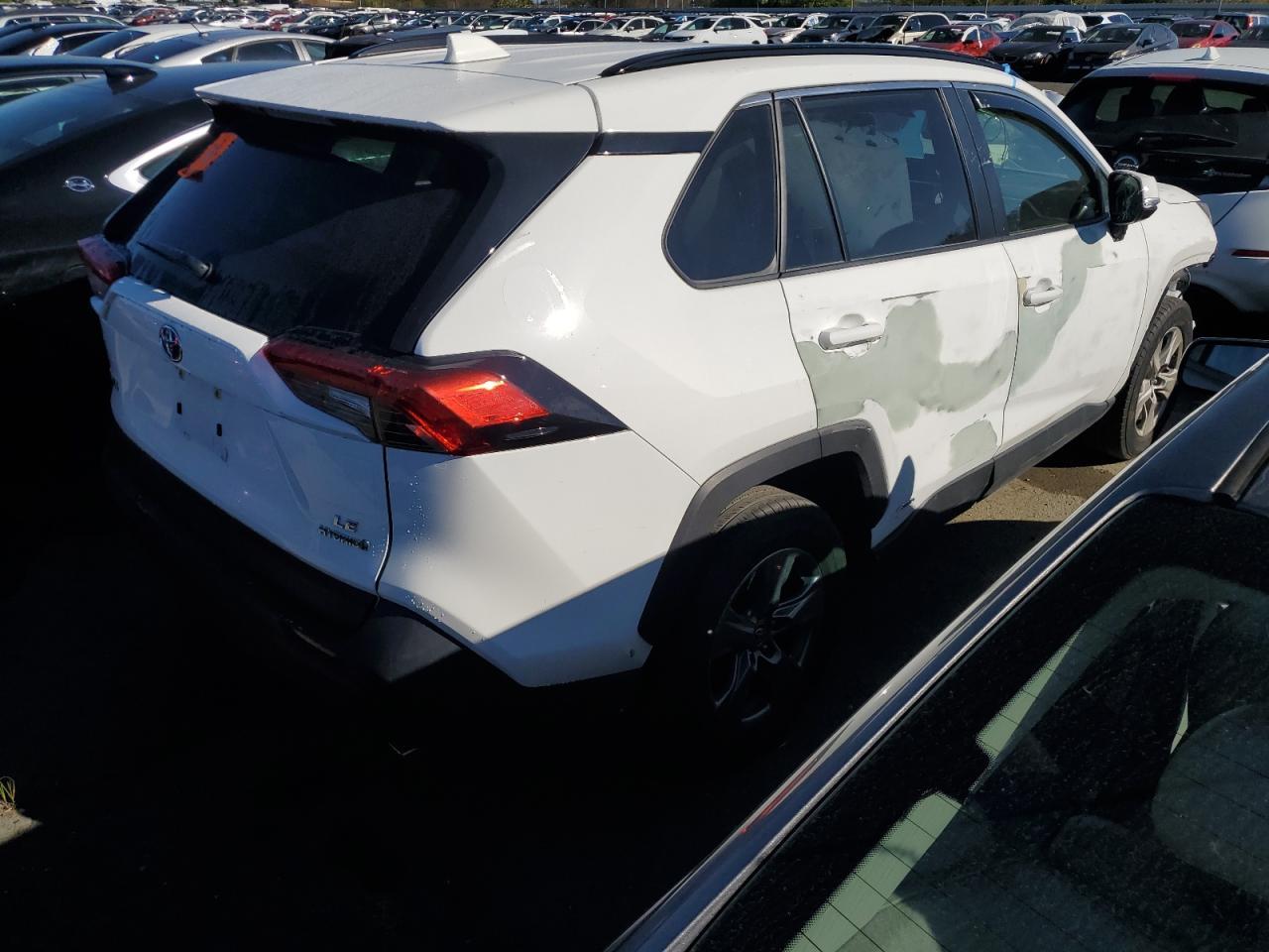2023 TOYOTA RAV4 LE - Image 3