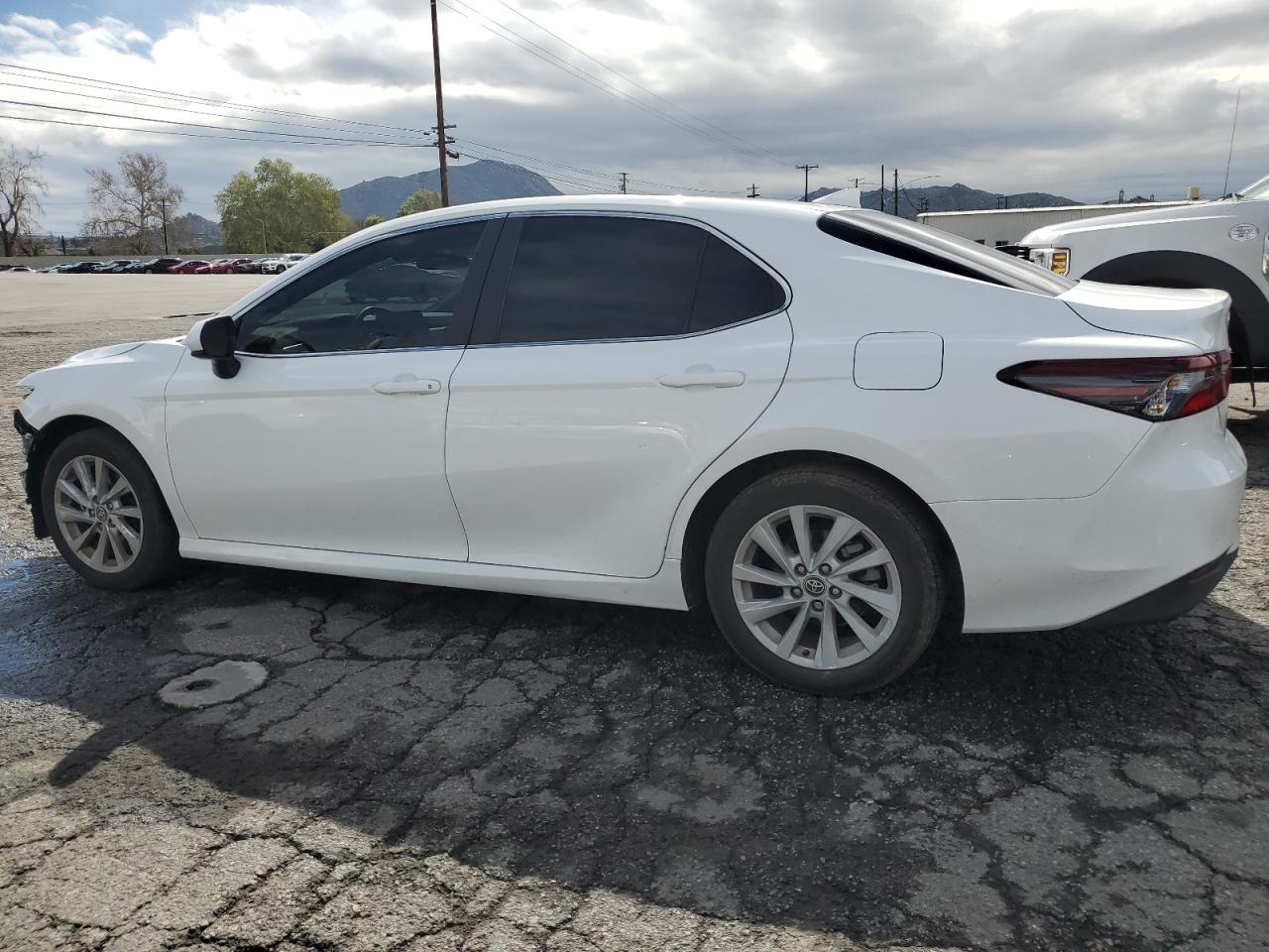 2023 TOYOTA CAMRY LE - Image 2