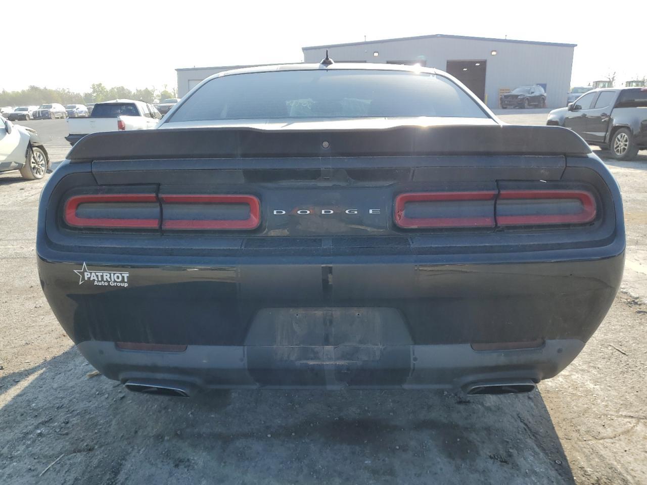 2016 DODGE CHALLENGER - Image 6