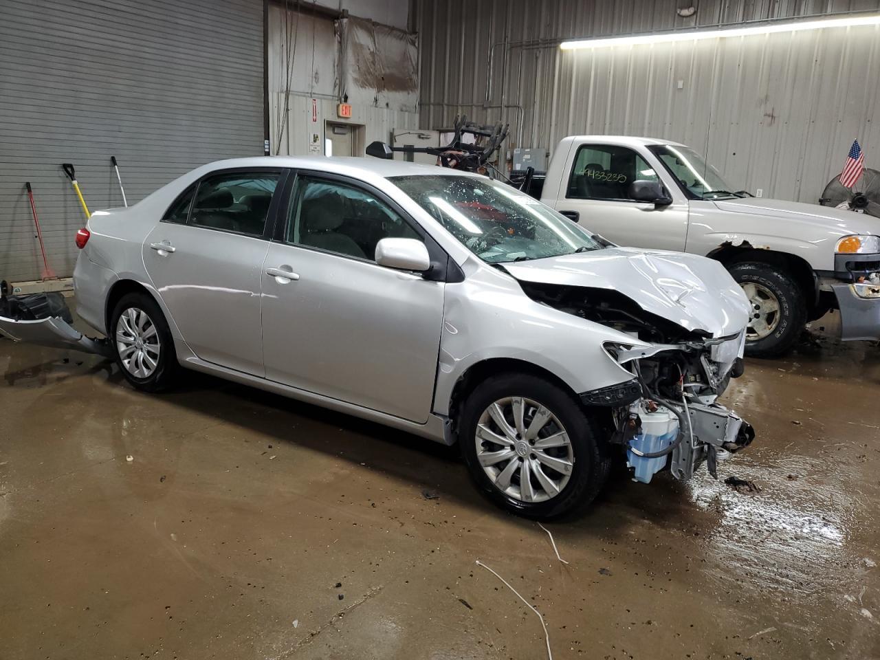 2013 TOYOTA COROLLA BA - Image 4