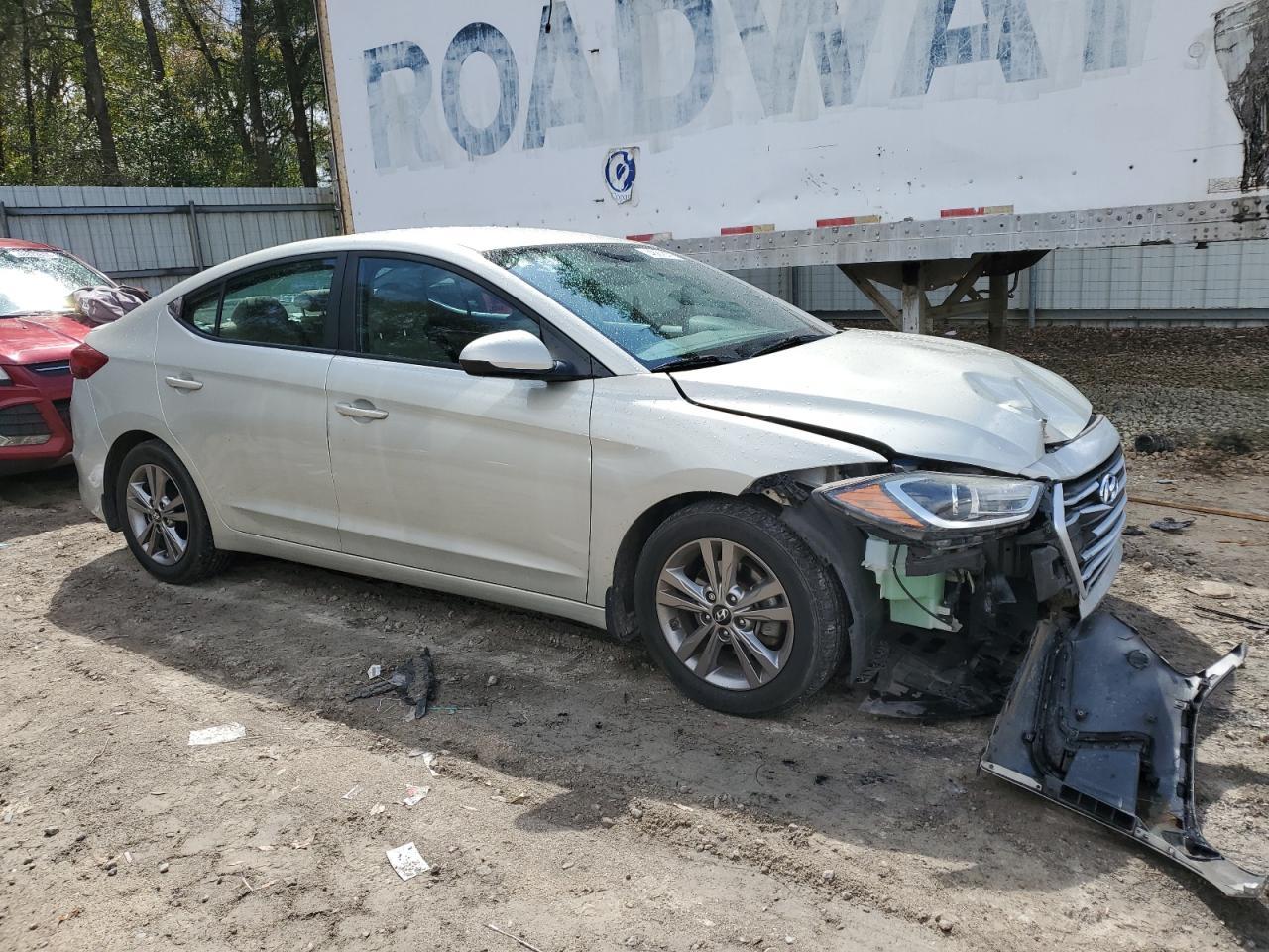 2017 HYUNDAI ELANTRA SE - Фото 4