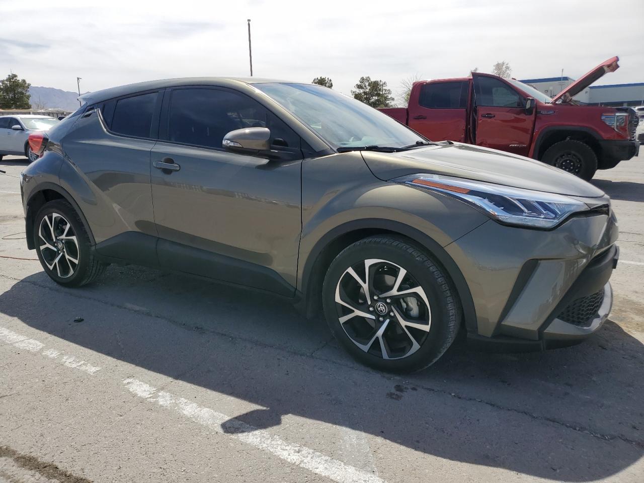 2021 TOYOTA C-HR XLE - Фото 4