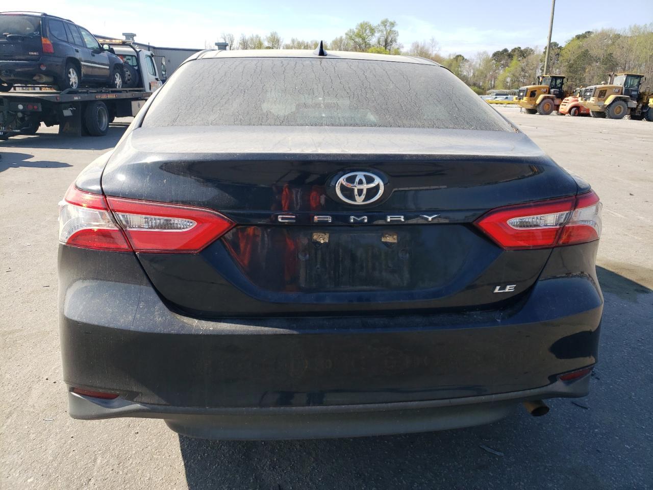 2020 TOYOTA CAMRY LE - Фото 6