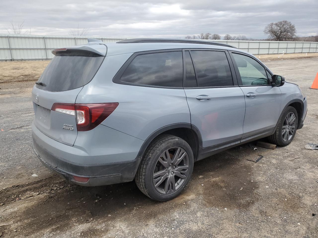 2022 HONDA PILOT SPOR - Image 3