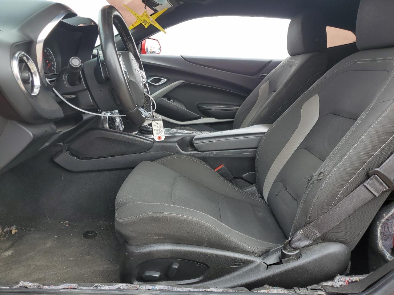 2019 CHEVROLET CAMARO LS - Image 7