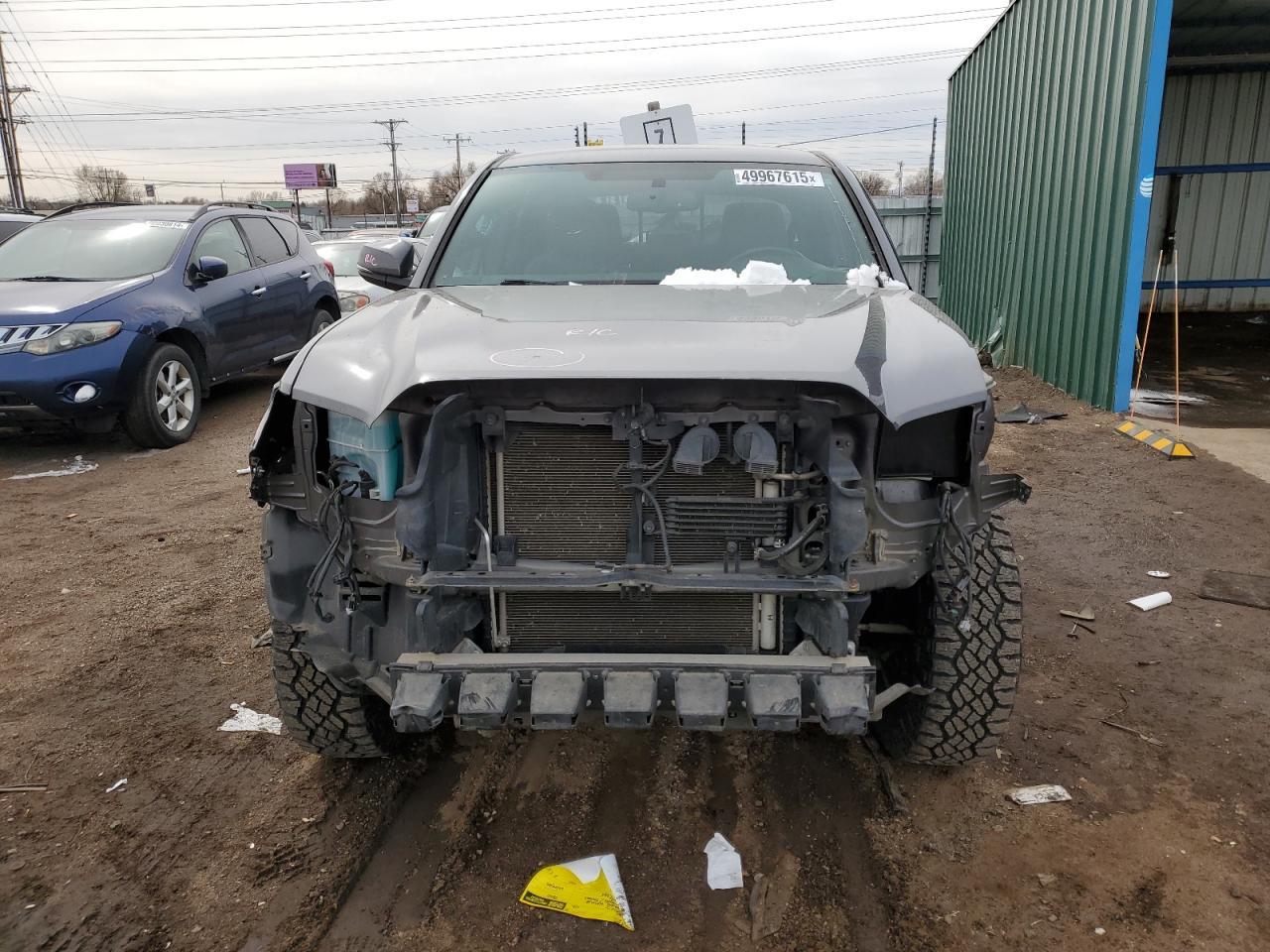 2017 TOYOTA TACOMA DOU - Фото 5
