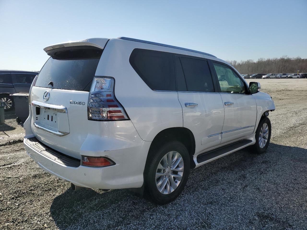 2017 LEXUS GX 460 - Image 3