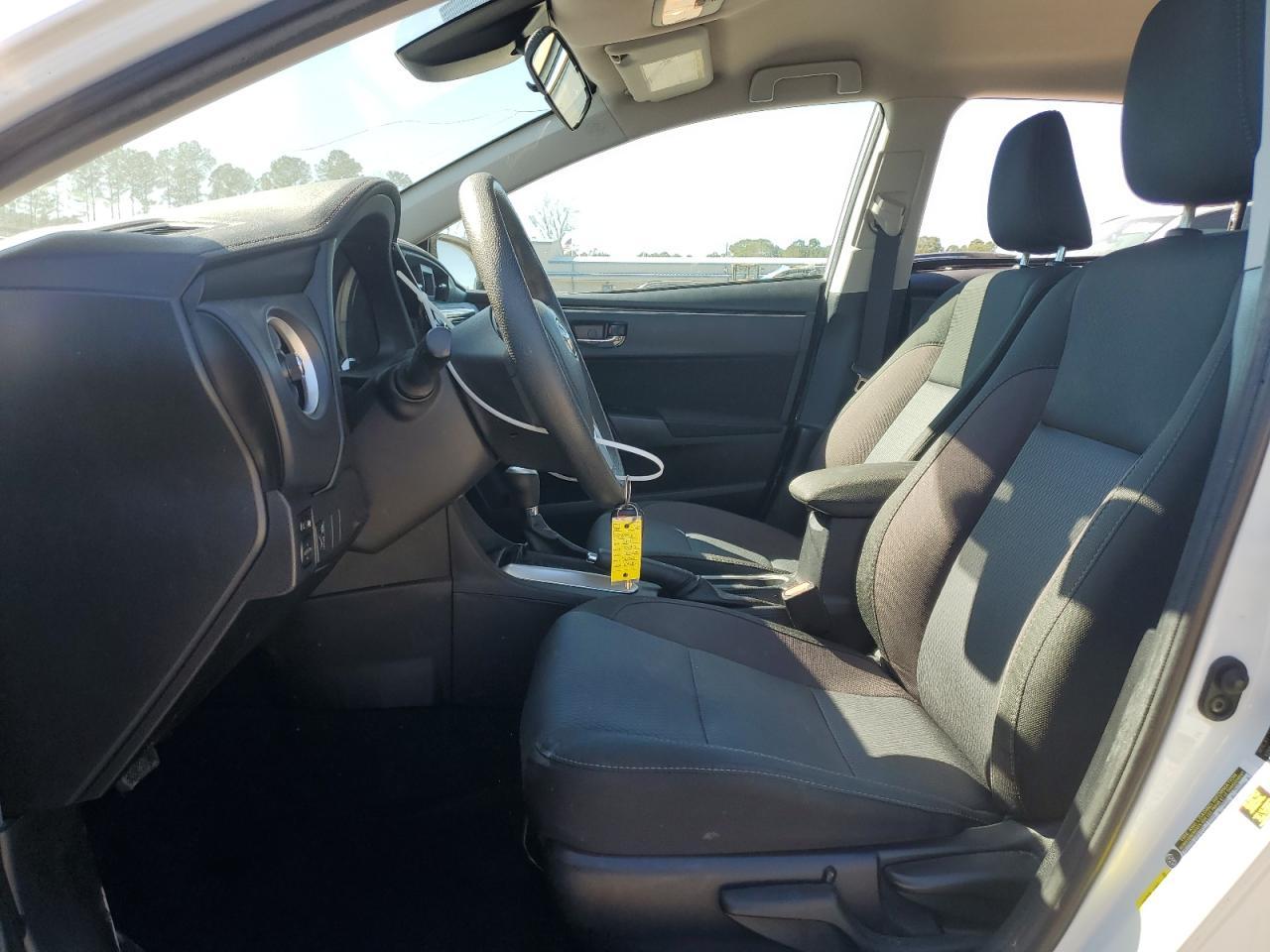 2018 TOYOTA COROLLA L - Image 7